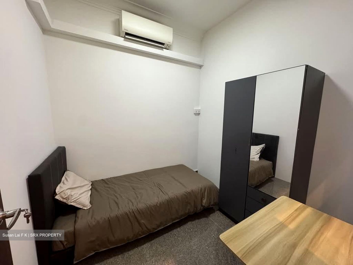 Eastpoint Green (D18), Condominium #587228481